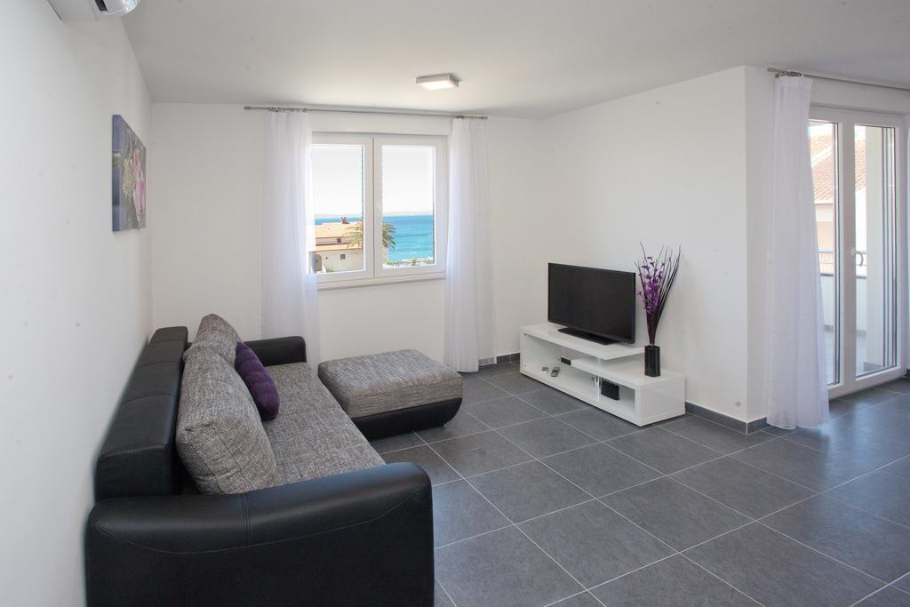 Apartments Diamond Podstrana Room photo
